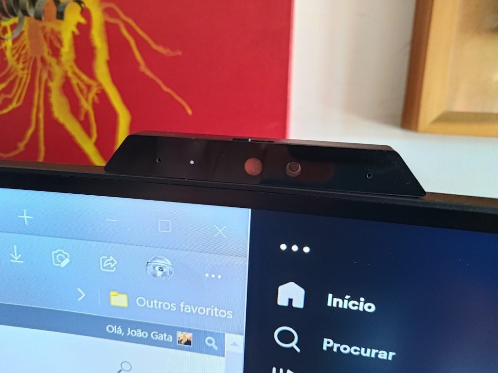 Análise Philips 34E1C5600HE, um monitor wide com Windows Hello 5 Análise Philips 34E1C5600HE