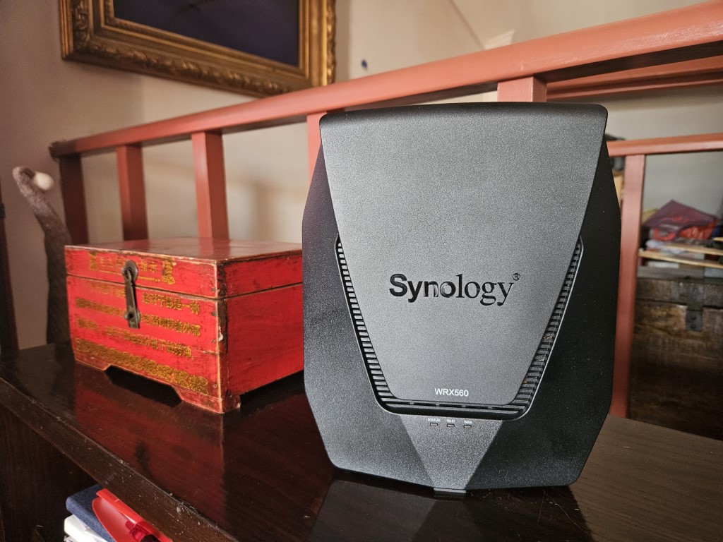 Análise router Synology WRX 560