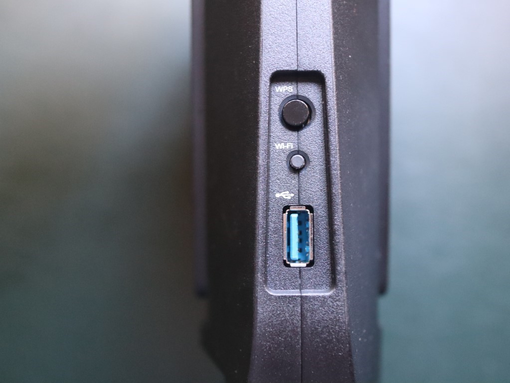 Análise router Synology WRX 560