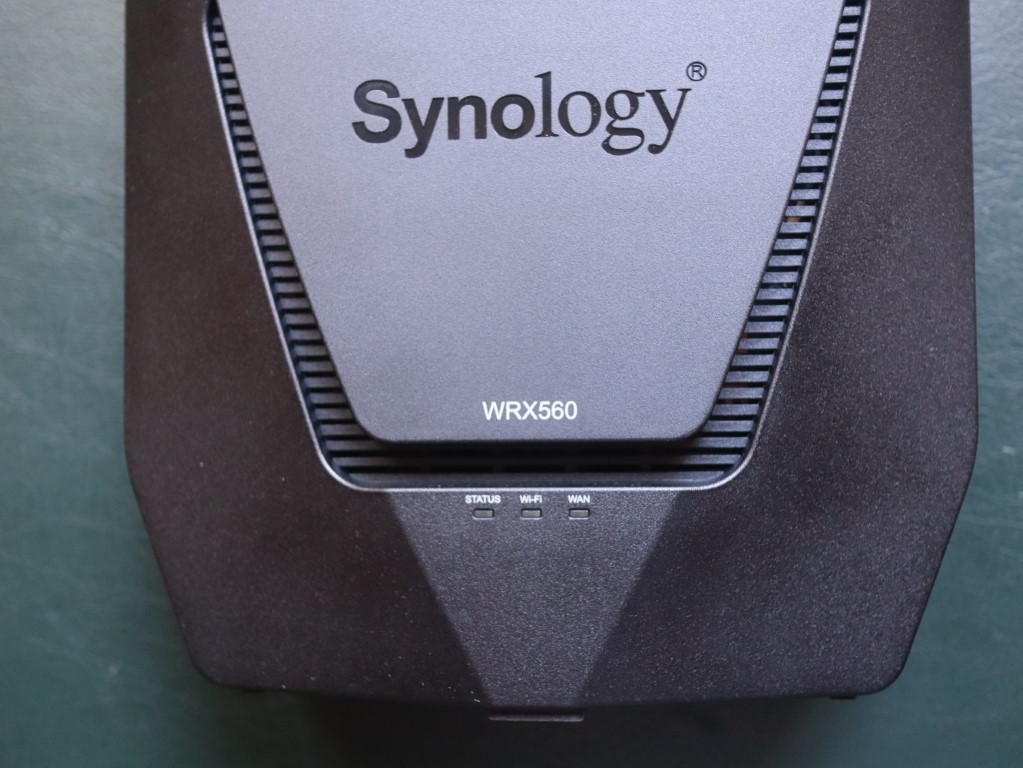 Análise router Synology WRX 560