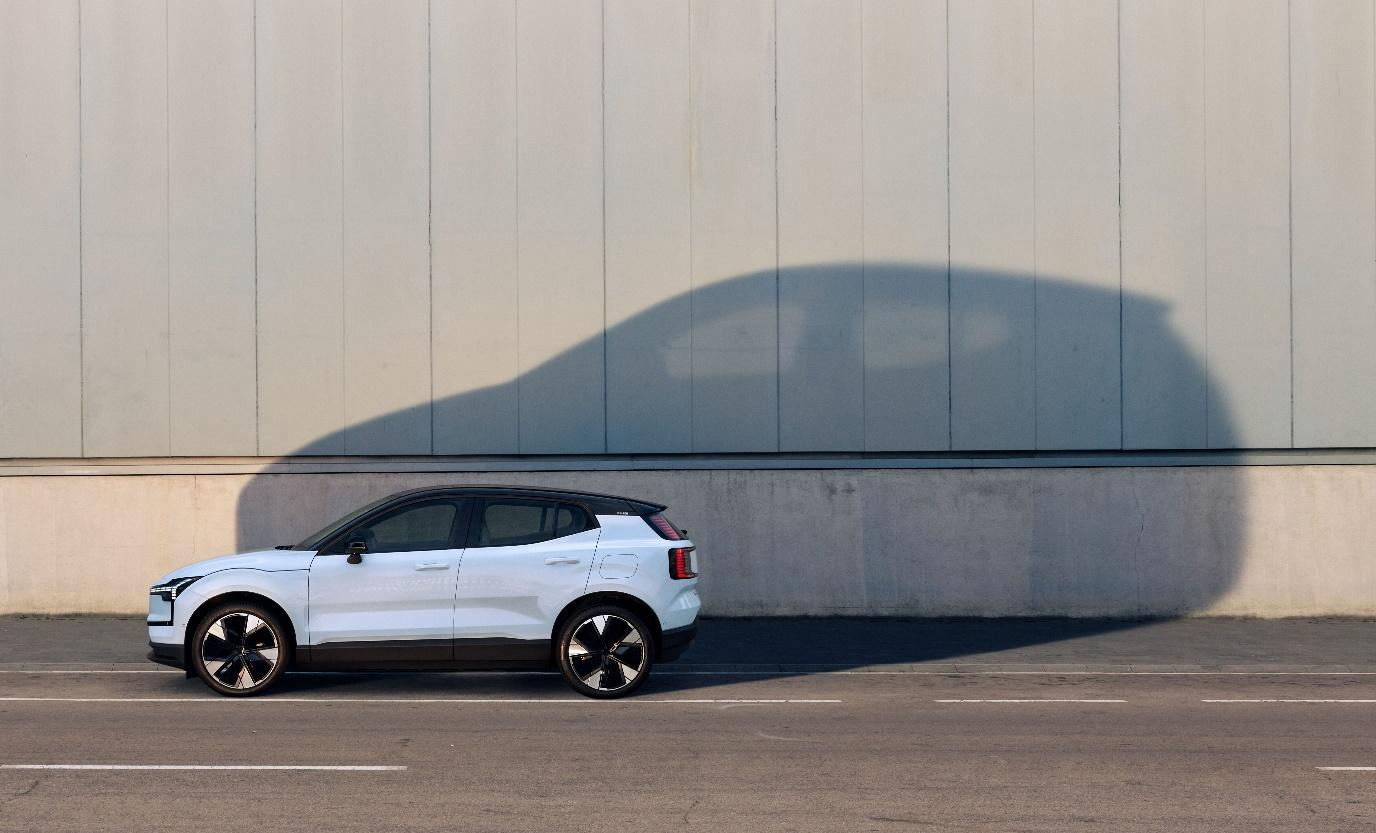Eis o novo Volvo EX30, o mais compacto dos SUV eléctricos