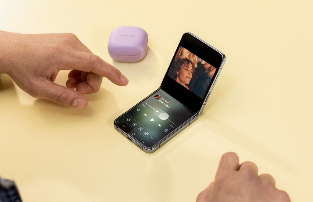 Samsung Galaxy Z Flip5 e Galaxy Z Fold5 revelados oficialmente 8 Flip5 b