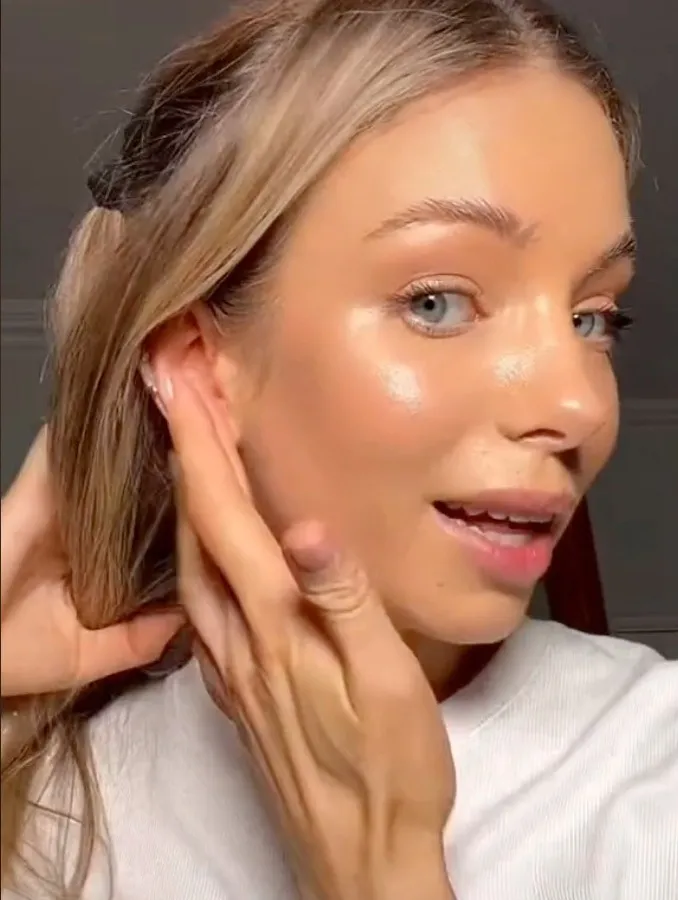 Isabelle Lux Barbie Botox