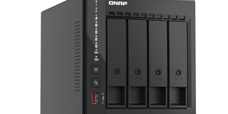 QNAP apresenta os novos servidores de vigilância de rede NVR QVP-41C e QVP-21C 1 QNAP QVP-41C