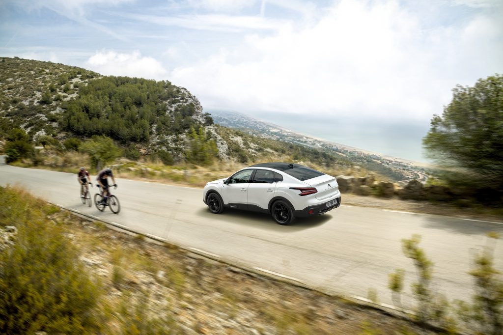 E SERIES INTRODUCTION 3