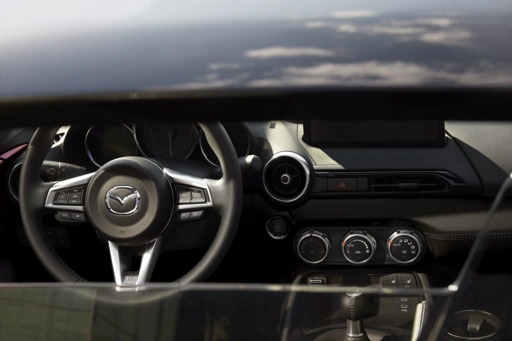 2024 Mazda MX 5 Global int 3