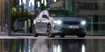 Adeus às estradas escuras: Faróis Intelli-Lux LED da Opel