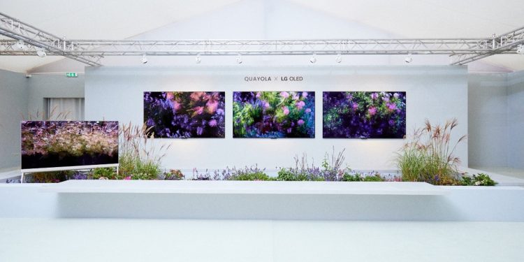 LG OLED - Frieze London