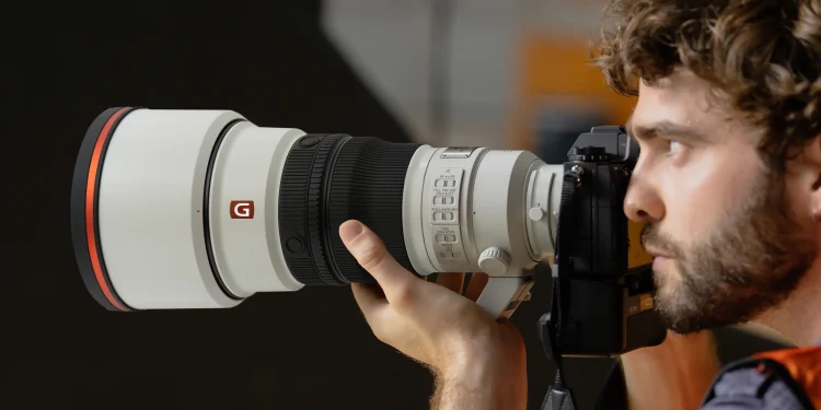 Sony lança a teleobjectiva prime de grande abertura mais leve do mundo, a G Master FE 300mm F2.8 GM OSS