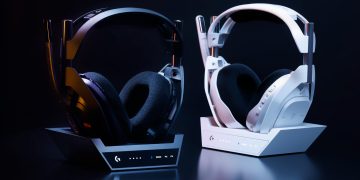 Os ausultadores Logitech G ASTRO A50 X LIGHTSPEED vêm com uma Estação Base
