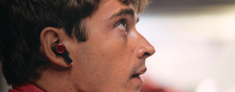 Bang & Olufsen e Scuderia Ferrari renovam parceria na F1 1 Bang & Olufsen e Scuderia Ferrari renovam parceria na F1