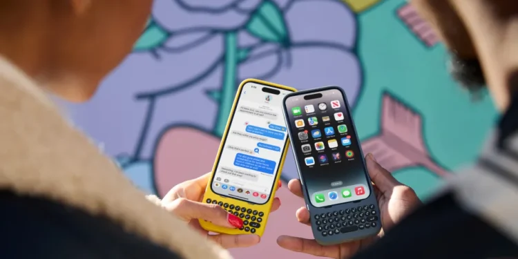 Clicks apresenta capa com teclado físico para iPhone na CES 2024