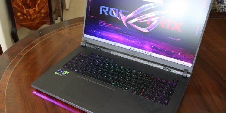 Análise Asus ROG Strix G18