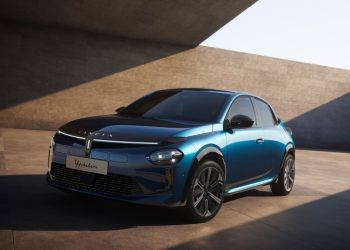 Novo Lancia Ypsilon foi apresentado hoje