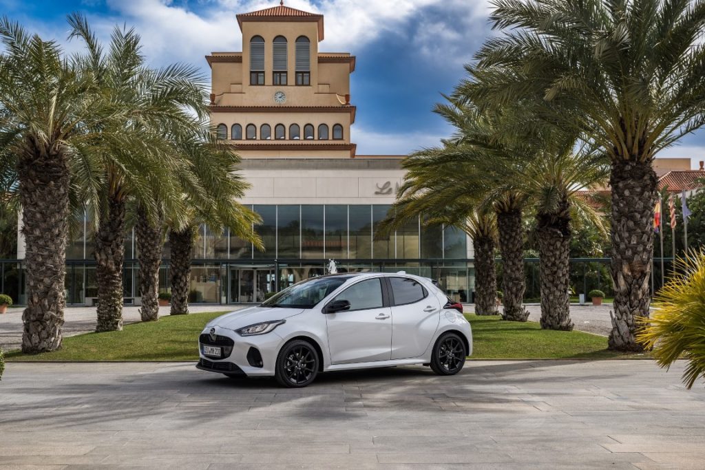 004 2024 Mazda2 Hybrid Homura Plus Northern White Pearl Spain Still