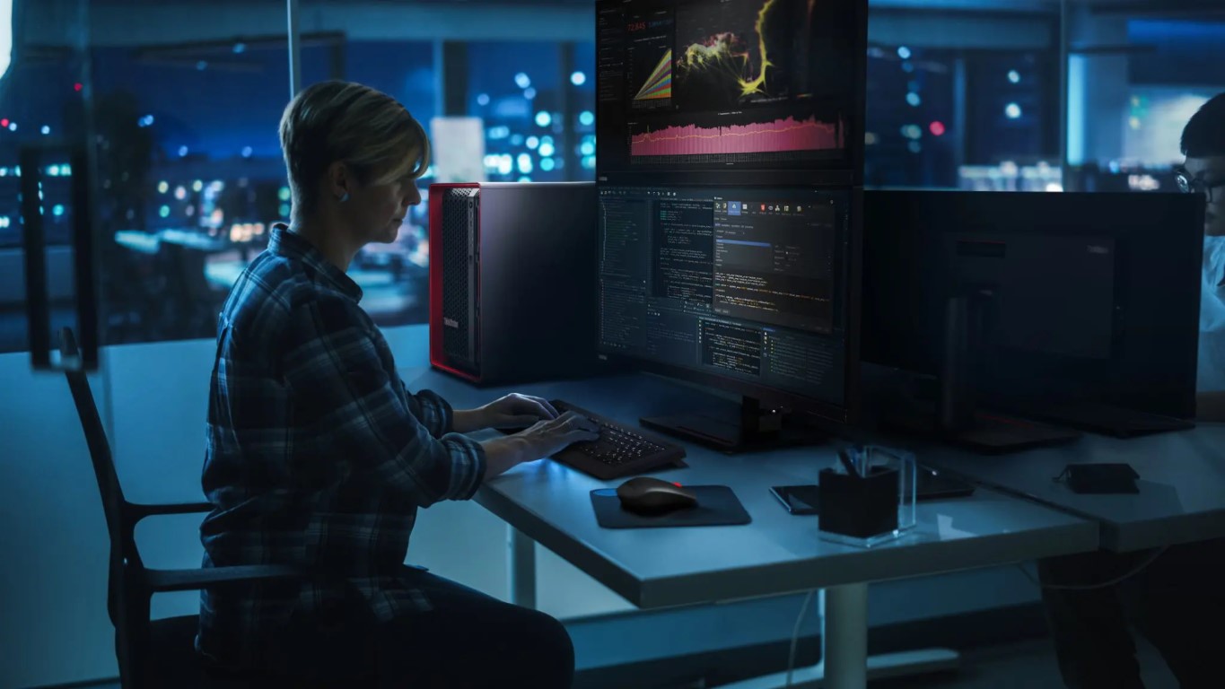 Lenovo revela soluções de IA Híbrida que oferecem IA Generativa personalizada