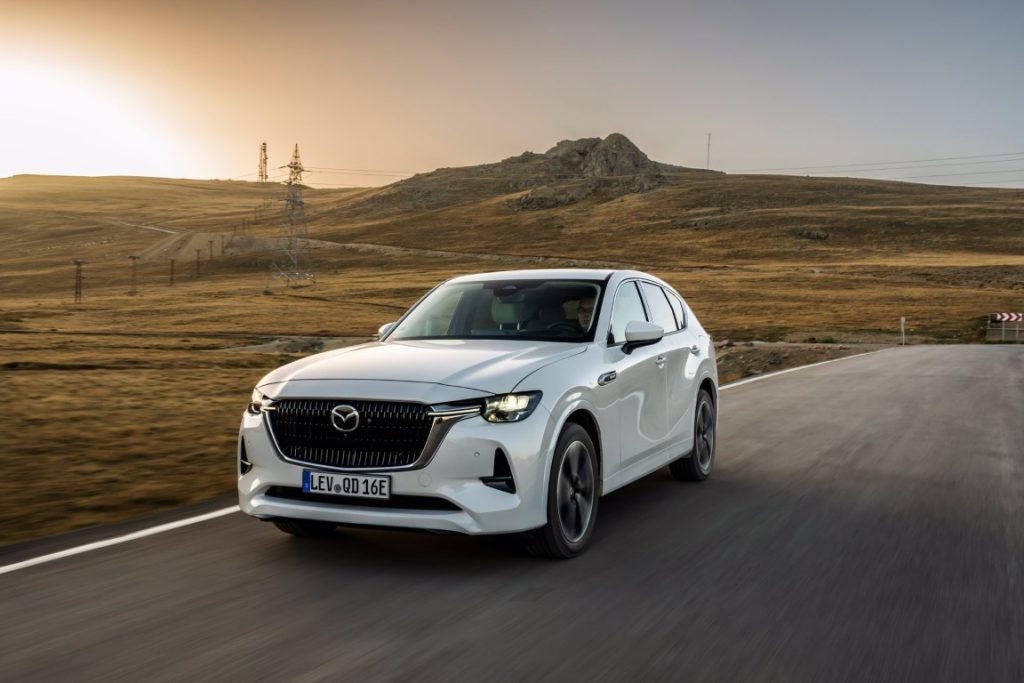 Mazda CX-60 PHEV desde 42.540 € + IVA 2 2022 mazda cx 60 tr rw act 006