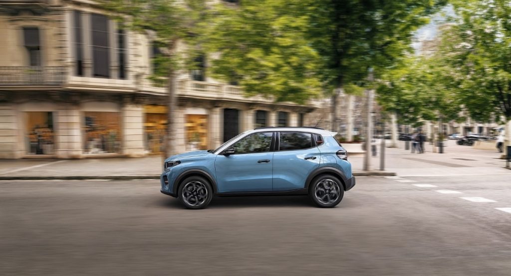 Novo Citroën C3: mais espaço, tecnologia e gama híbrida 3 CL 24.005.006 ICE