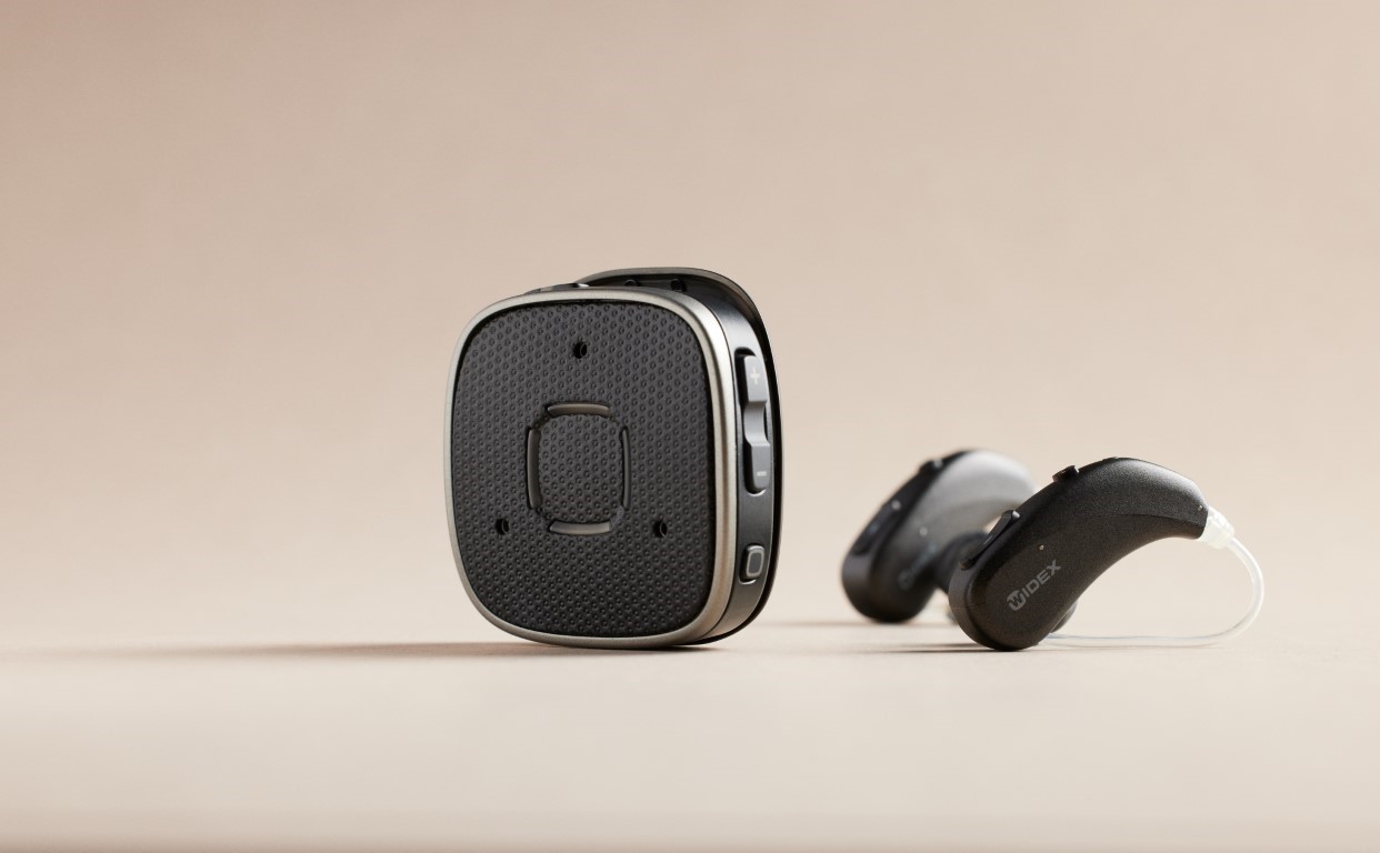 SmartRIC, o aparelho auditivo da Widex, ganhou um prémio Red Dot