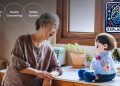 Hyodol, um boneco com IA para combater a solidão nos idosos