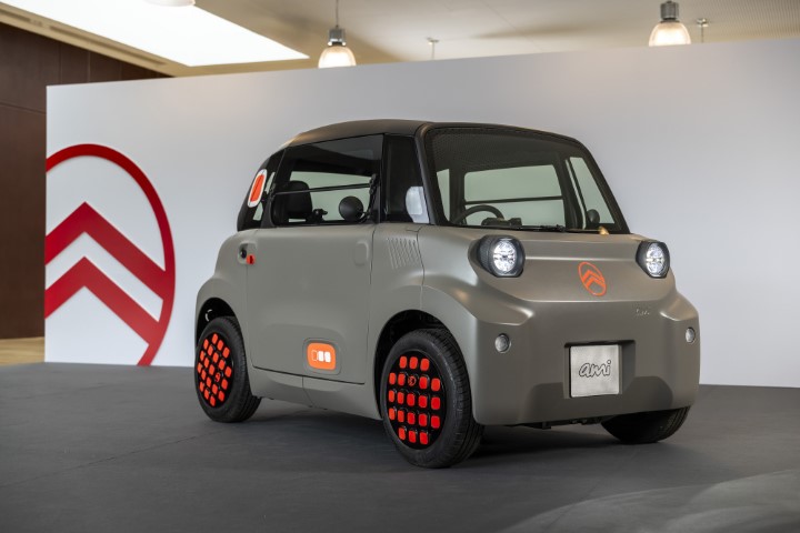 Ami 001