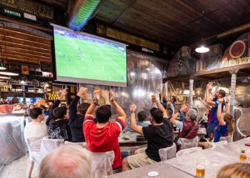 HONOR, futebol e telemóveis: uma tragicomédia em várias partes!