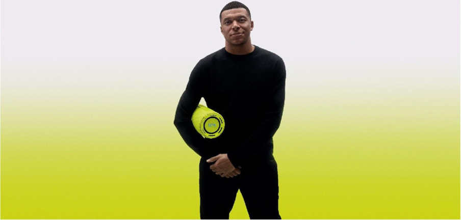 Loewe e Kylian Mbappé lançam coluna We. HEAR Pro com som premium 3 image 1