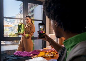 Motorola lança programa beta para funcionalidades avançadas do Moto AI