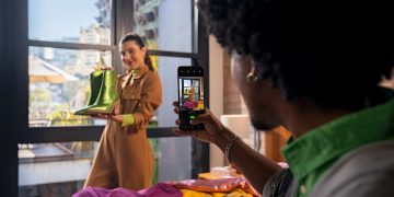 Motorola lança programa beta para funcionalidades avançadas do Moto AI