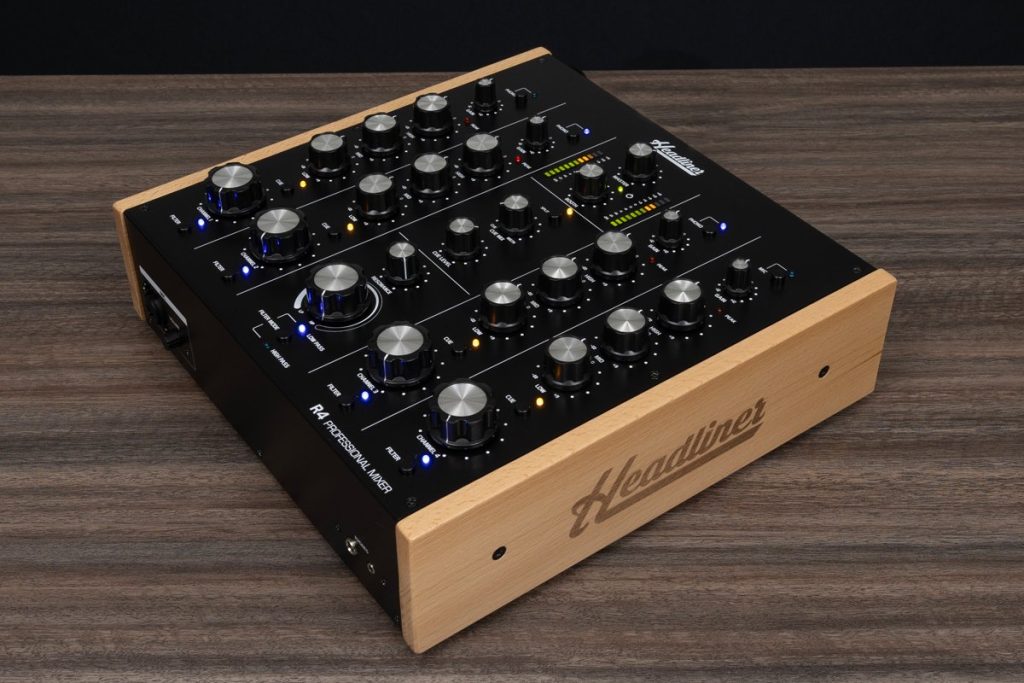 Headliner R4, mixer analógica de 4 canais com rotativos 2 Headliner R4