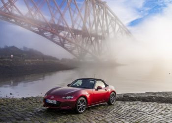 Mazda MX-5 recebe Prémio de Carreira no Carro do Ano Escocês 2024