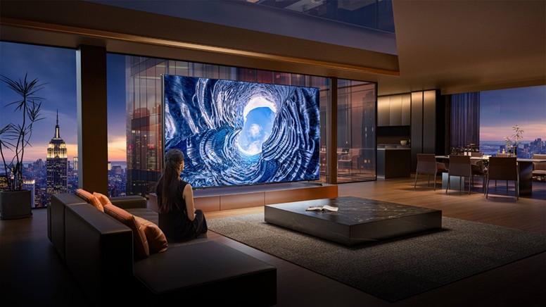 Hisense 110UX: um colosso de 110" que redefine o luxo 2 Hisense 110UX