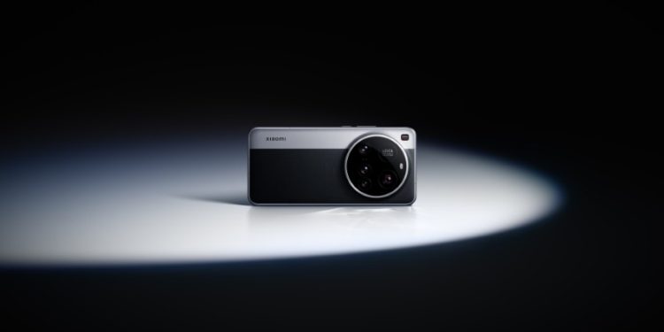 Xiaomi 15 e Xiaomi 15 Ultra chegam ao mercado 1 Xiaomi 15 e Xiaomi 15 Ultra chegam ao mercado