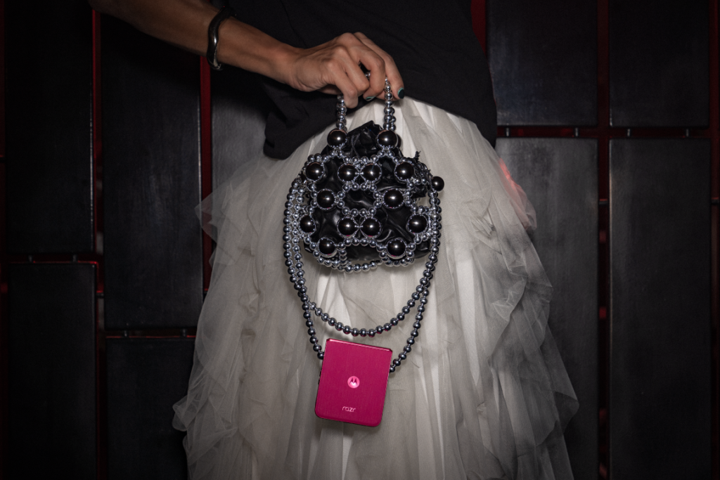 2025 MOTOROLA RAZR 60 ULTRA GALLERY SHOOT PHOTOS 13