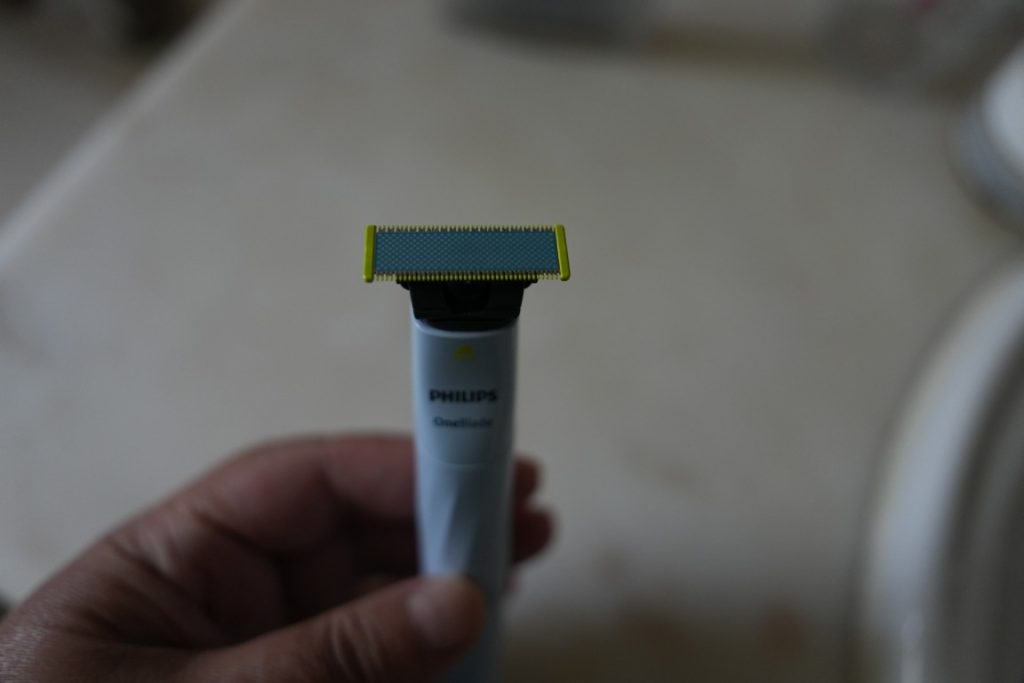 Analise Philips OneBlade 1st shave d
