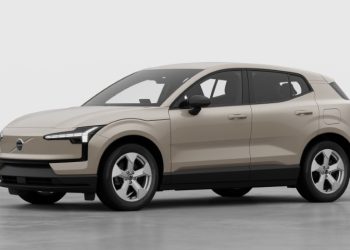 Volvo EX30 Essential estreia versão mais acessível
