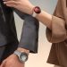 Huawei Watch GT 5 no pulso em corrida urbana”; “Huawei Watch D2 a medir pressão arterial MAPA no pulso”; “Palco do evento Huawei ‘Ride the Wind’ em Paris”