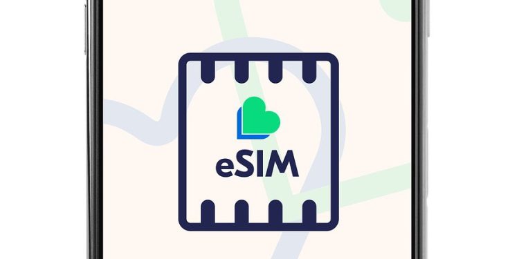 Lyca Mobile leva o eSIM para a loja física — digital na hora, sem complicações