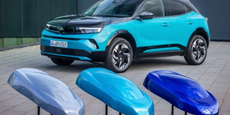 Opel Mokka estreia cores ousadas e alma renovada