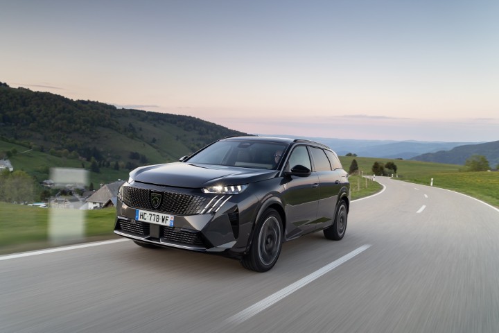 PEUGEOT E5008 DUAL MOTOR 0561