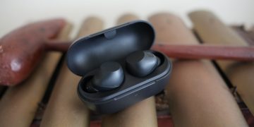 Análise Sony WF-C710N: equilibrados e em conta