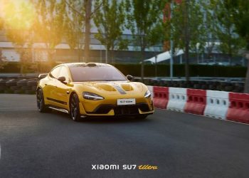 Xiaomi SU7 Ultra entra em pista no Gran Turismo 7