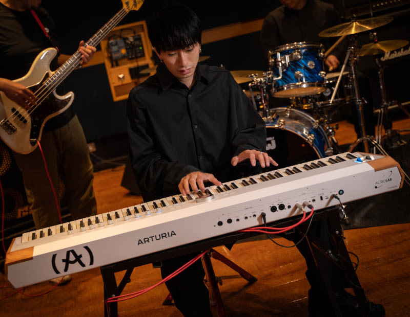 AstroLab 1.5: mais 7 instrumentos e inteligência ao vivo 2 Arturia Astrolab b
