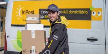InPost celebra parceria com a Redicom