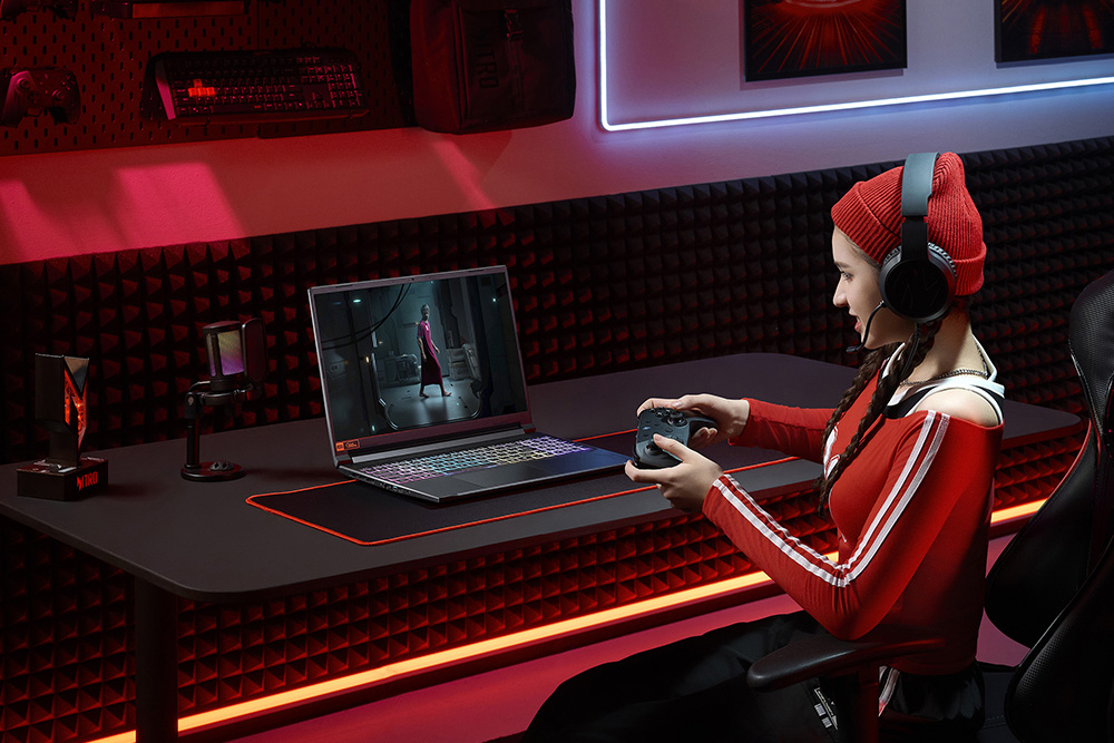 Acer Nitro V 16S ANV16S 71 Lifestyle 02