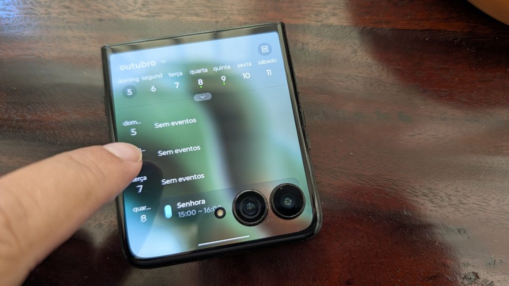 Analise Motorola Razr 60 Ultra b