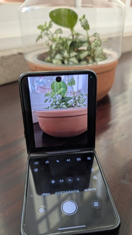 Analise Motorola Razr 60 Ultra i