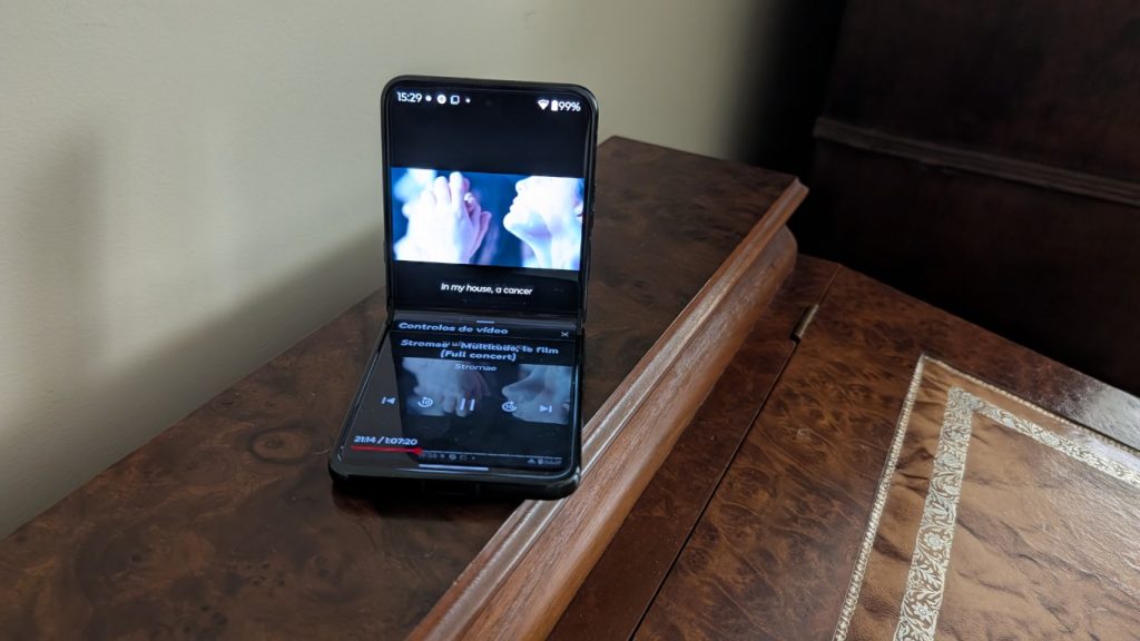 Analise Motorola Razr 60 Ultra q