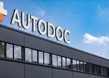 Interface do AUTODOC Marketplace disponível em Portugal