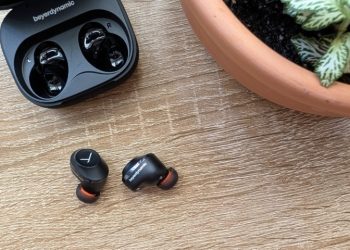 Análise Beyerdynamic Amiron 300: earbuds premium com som de estúdio